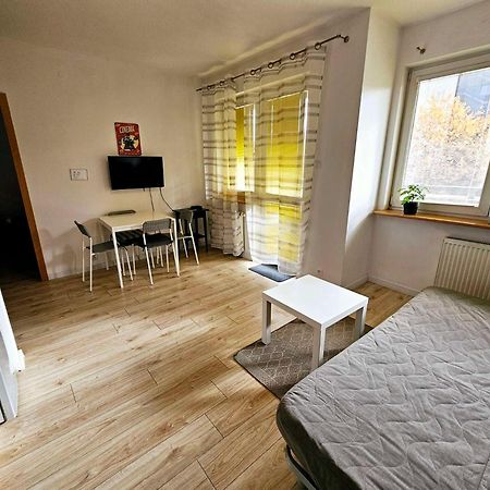 Green Kabaty Apartment 3 วอร์ซอ ภายนอก รูปภาพ