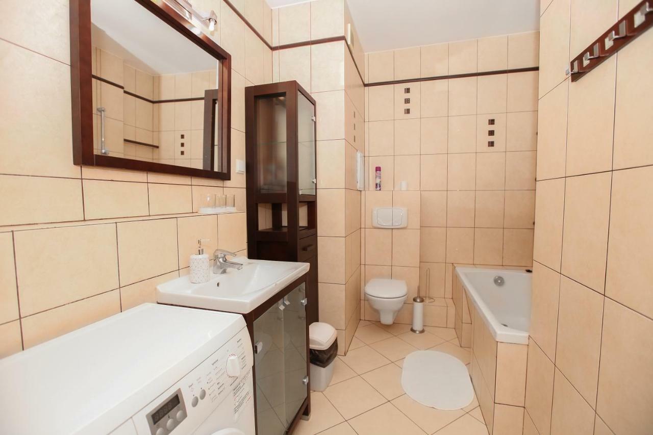 Green Kabaty Apartment 3 วอร์ซอ ภายนอก รูปภาพ